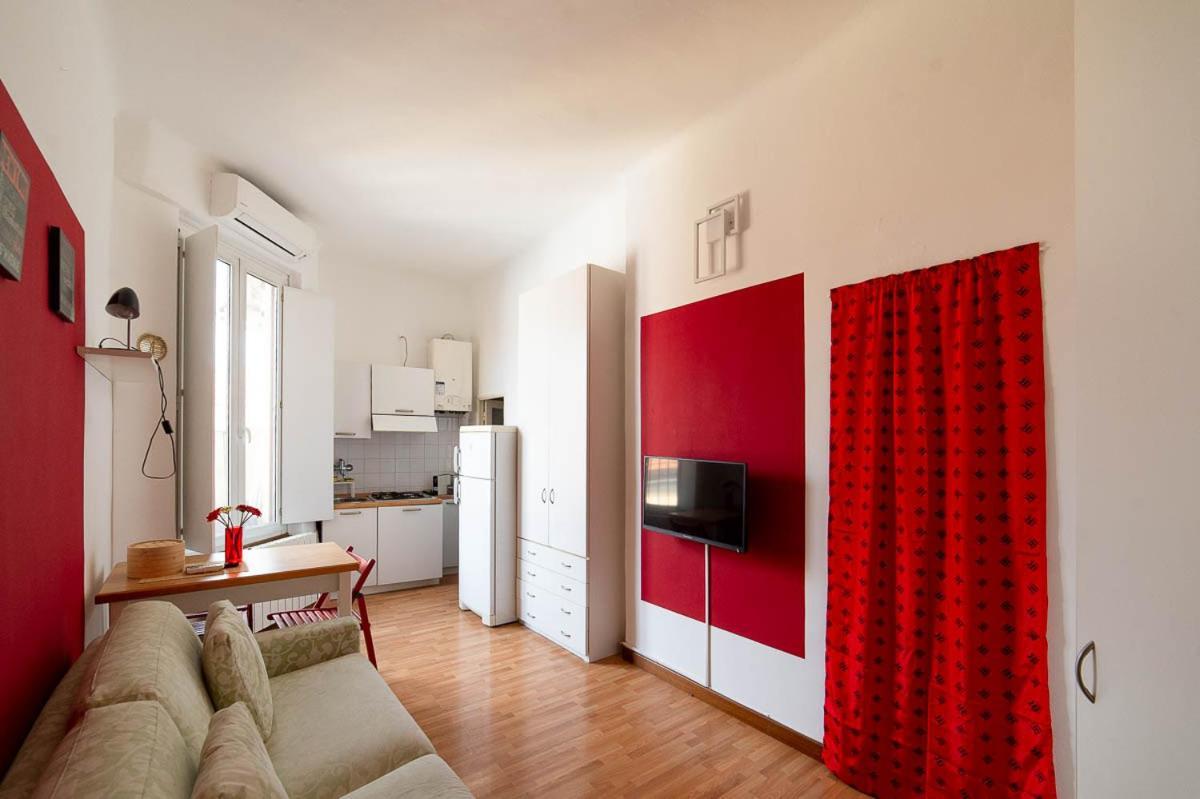 Hbhall Navigli 21 Mailand Exterior foto