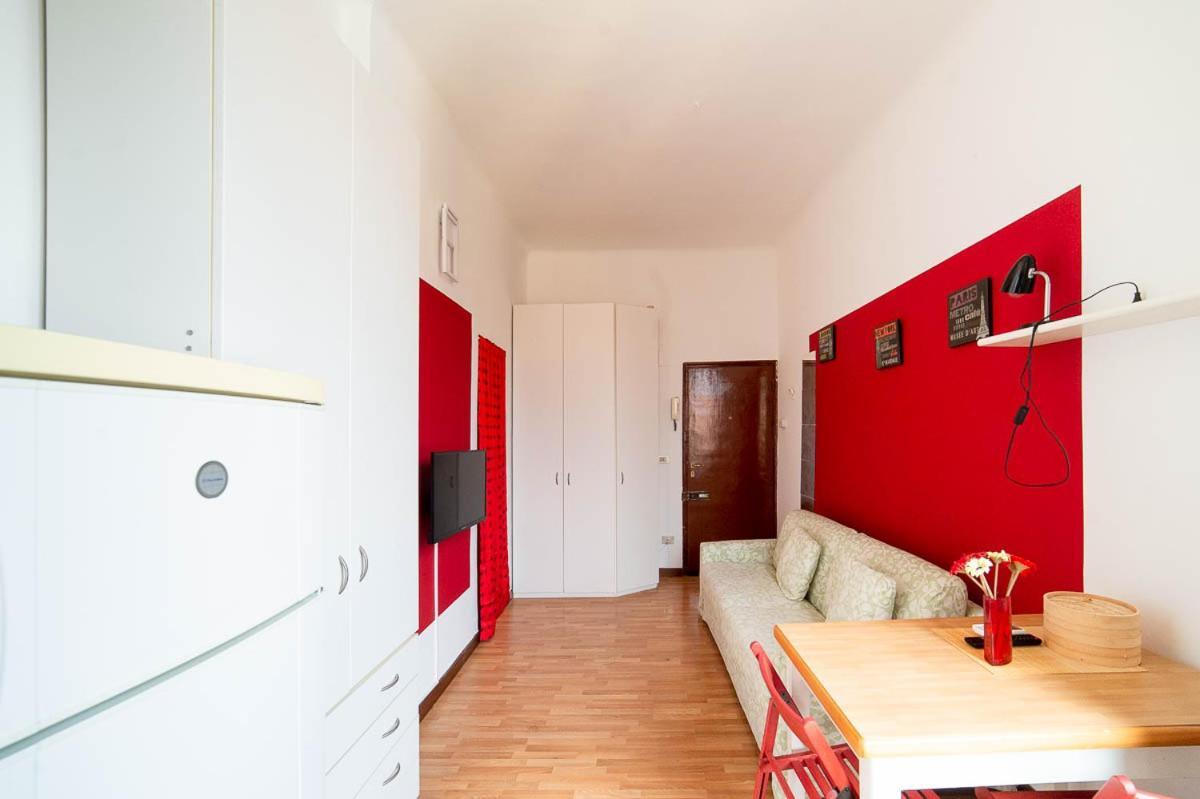 Hbhall Navigli 21 Mailand Exterior foto